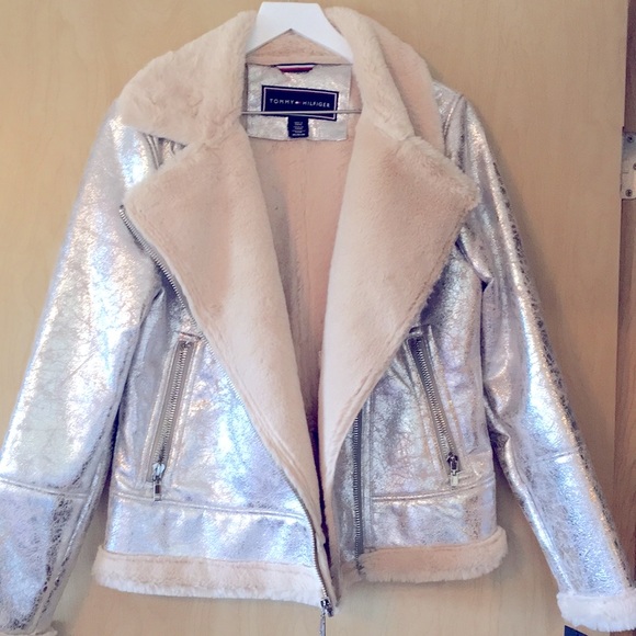 NWT Tommy Hilfiger faux shearling moto jacket. - Picture 6 of 8